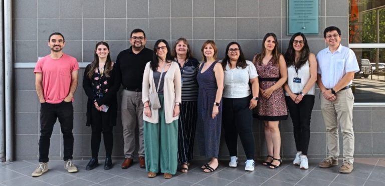 ¿A qué se dedica La Dirección de Postgrado?