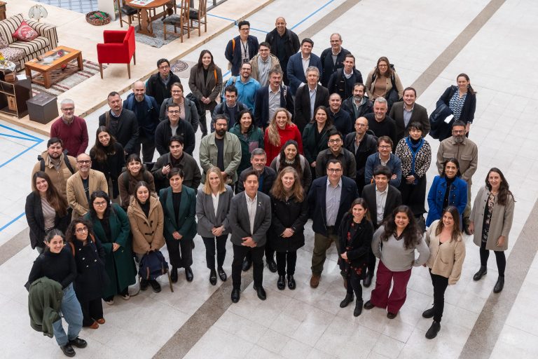 ¿A qué se dedica el Centro de Investigación Interdisciplinaria en Riesgo, Resiliencia y Recuperación ante Desastres (CIGIDEN R+)? 